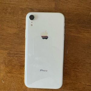 White 64GB iPhone XR